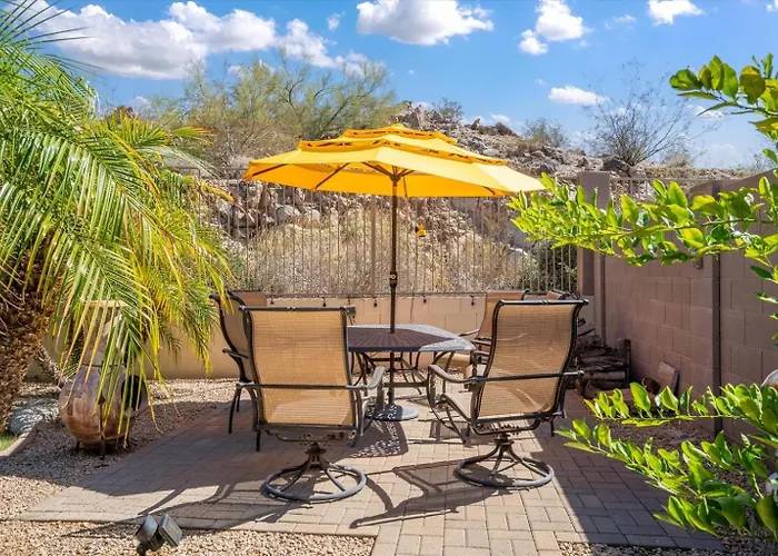 Holiday home Estrella Golden Oasis Mountain View Back Yard! *